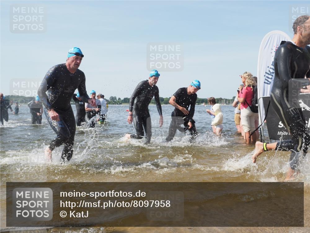 22.06.2025 - Viking Triathlon KatJ http://msf.ph/oto/8097958 22.06.2025 10:31:49 Schwimmen 87, 98, 99, 124, 125, 137, 158, 189, 224, 350, 435, 449, 507, 555, 658 meine-sportfotos.de