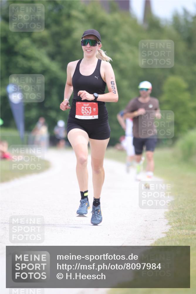 22.06.2025 - Viking Triathlon H.Heesch http://msf.ph/oto/8097984 22.06.2025 13:29:55 Laufen 420, 653 meine-sportfotos.de