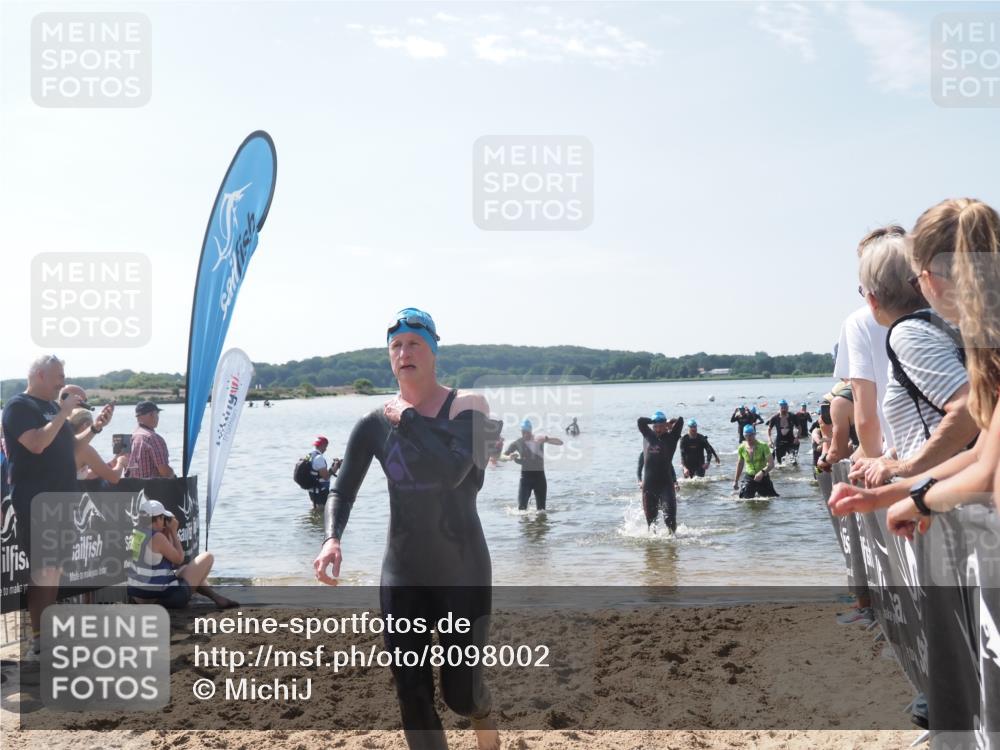22.06.2025 - Viking Triathlon MichiJ http://msf.ph/oto/8098002 22.06.2025 10:43:02 Schwimmen 66, 110, 128, 133, 167, 186, 282, 309, 328, 358, 450, 489 meine-sportfotos.de