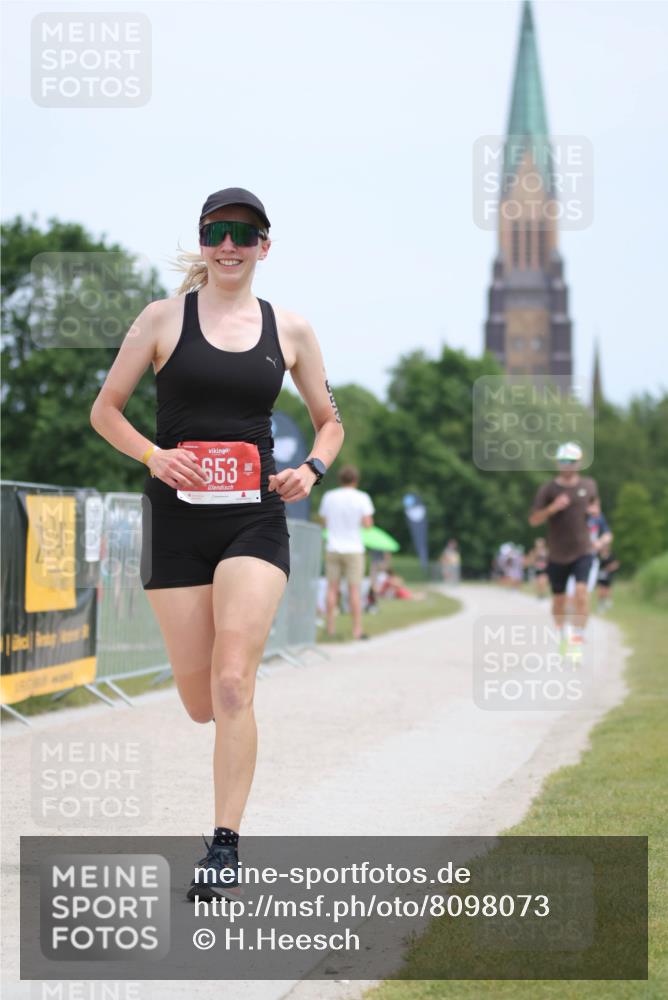 22.06.2025 - Viking Triathlon H.Heesch http://msf.ph/oto/8098073 22.06.2025 13:29:59 Laufen 645, 653 meine-sportfotos.de