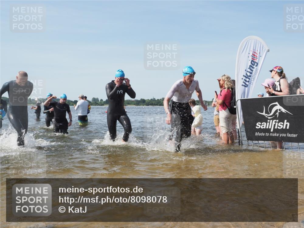 22.06.2025 - Viking Triathlon KatJ http://msf.ph/oto/8098078 22.06.2025 10:31:53 Schwimmen 63, 87, 99, 124, 125, 189, 224, 350, 435, 449, 507, 555, 658 meine-sportfotos.de