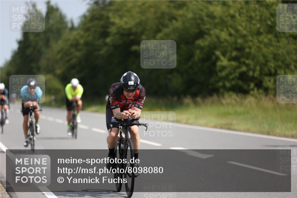 22.06.2025 - Viking Triathlon Yannick Fuchs http://msf.ph/oto/8098080 22.06.2025 11:22:47 Radfahren 2, 40, 134, 209, 312, 316, 506, 542, 610 meine-sportfotos.de
