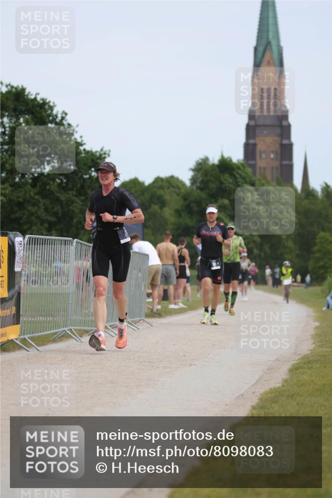 22.06.2025 - Viking Triathlon H.Heesch http://msf.ph/oto/8098083 22.06.2025 13:13:59 Laufen 20, 80, 171, 177, 387 meine-sportfotos.de