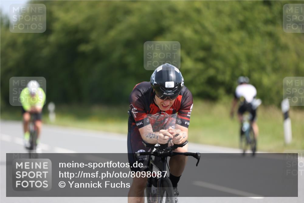 22.06.2025 - Viking Triathlon Yannick Fuchs http://msf.ph/oto/8098087 22.06.2025 11:22:48 Radfahren 2, 40, 134, 209, 312, 316, 506, 610 meine-sportfotos.de