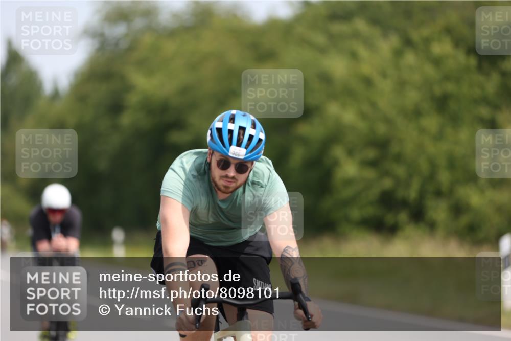 22.06.2025 - Viking Triathlon Yannick Fuchs http://msf.ph/oto/8098101 22.06.2025 12:00:43 Radfahren 98, 276, 305, 438, 439, 457 meine-sportfotos.de