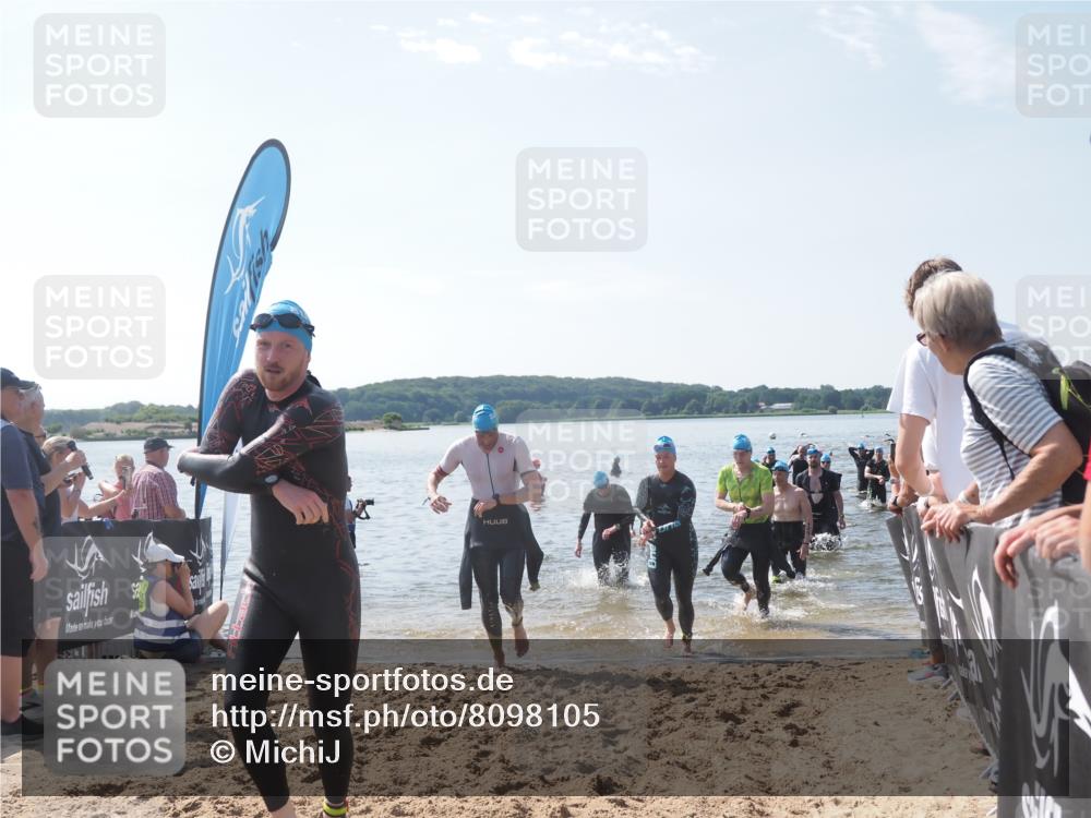 22.06.2025 - Viking Triathlon MichiJ http://msf.ph/oto/8098105 22.06.2025 10:43:09 Schwimmen 31, 66, 109, 110, 115, 128, 133, 167, 186, 309, 328, 358, 450, 483, 489 meine-sportfotos.de