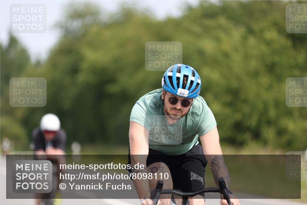 22.06.2025 - Viking Triathlon Yannick Fuchs http://msf.ph/oto/8098110 22.06.2025 12:00:43 Radfahren 98, 276, 305, 438, 439, 457 meine-sportfotos.de