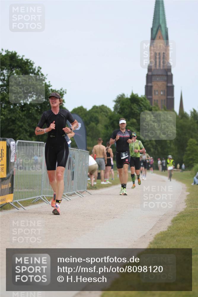 22.06.2025 - Viking Triathlon H.Heesch http://msf.ph/oto/8098120 22.06.2025 13:13:59 Laufen 20, 80, 171, 177, 387 meine-sportfotos.de