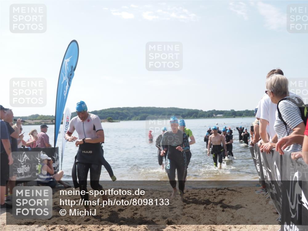22.06.2025 - Viking Triathlon MichiJ http://msf.ph/oto/8098133 22.06.2025 10:43:10 Schwimmen 31, 66, 109, 110, 115, 128, 167, 186, 309, 328, 358, 450, 483, 489 meine-sportfotos.de