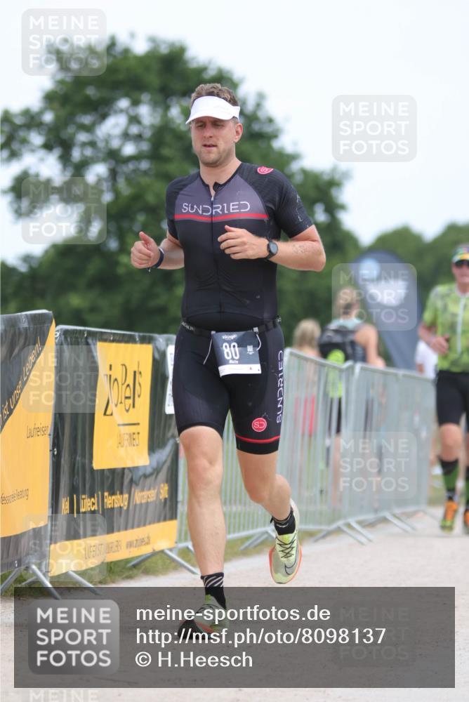 22.06.2025 - Viking Triathlon H.Heesch http://msf.ph/oto/8098137 22.06.2025 13:14:04 Laufen 50, 80, 171 meine-sportfotos.de
