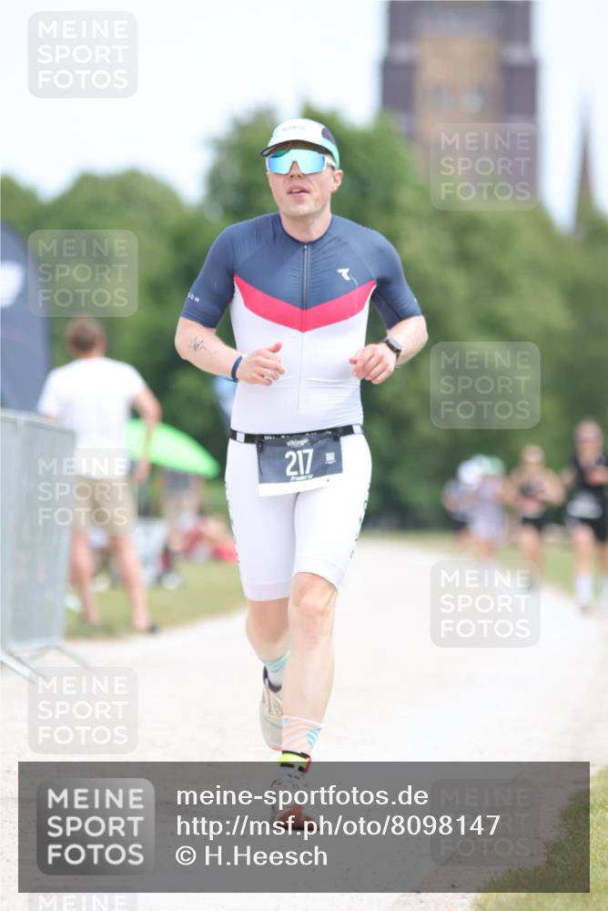 22.06.2025 - Viking Triathlon H.Heesch http://msf.ph/oto/8098147 22.06.2025 13:30:05 Laufen 217, 645 meine-sportfotos.de