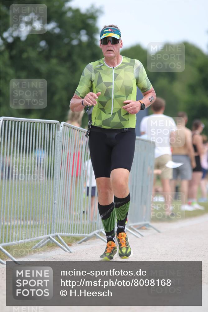 22.06.2025 - Viking Triathlon H.Heesch http://msf.ph/oto/8098168 22.06.2025 13:14:06 Laufen 50, 80, 171 meine-sportfotos.de