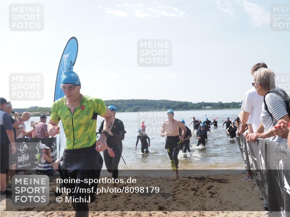 22.06.2025 - Viking Triathlon MichiJ http://msf.ph/oto/8098179 22.06.2025 10:43:13 Schwimmen 31, 66, 109, 110, 115, 128, 167, 186, 328, 358, 483, 489 meine-sportfotos.de