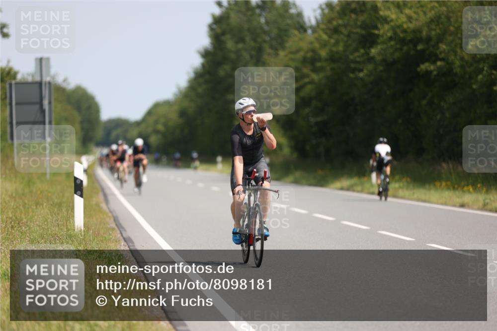 22.06.2025 - Viking Triathlon Yannick Fuchs http://msf.ph/oto/8098181 22.06.2025 11:22:51 Radfahren 2, 40, 134, 161, 312, 316, 456, 506, 610 meine-sportfotos.de