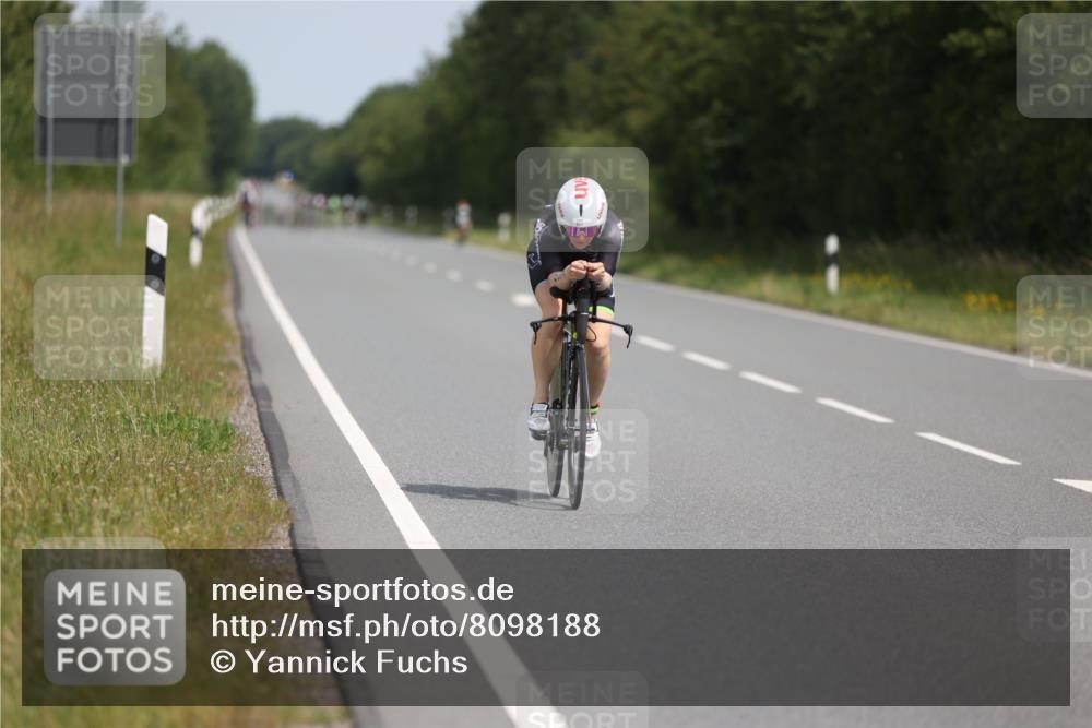 22.06.2025 - Viking Triathlon Yannick Fuchs http://msf.ph/oto/8098188 22.06.2025 12:00:50 Radfahren 6, 276, 438, 439 meine-sportfotos.de