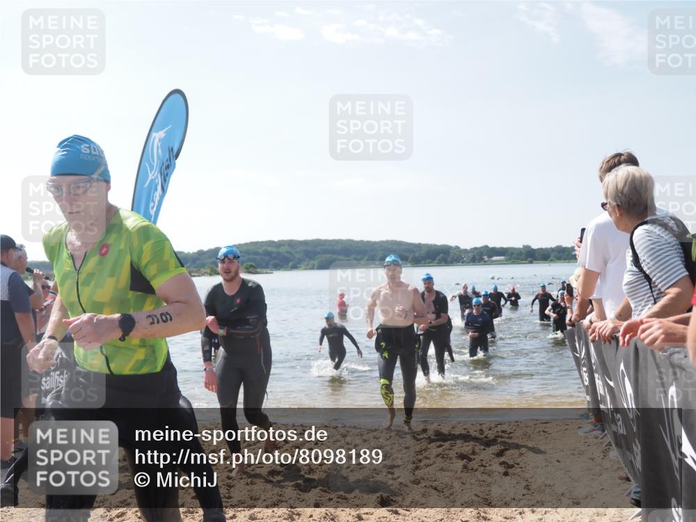 22.06.2025 - Viking Triathlon MichiJ http://msf.ph/oto/8098189 22.06.2025 10:43:13 Schwimmen 31, 66, 109, 110, 115, 128, 167, 186, 328, 358, 483, 489 meine-sportfotos.de