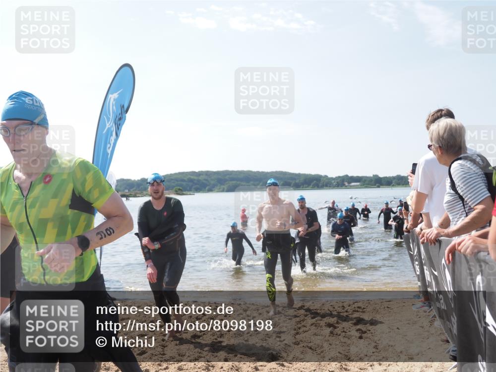 22.06.2025 - Viking Triathlon MichiJ http://msf.ph/oto/8098198 22.06.2025 10:43:13 Schwimmen 31, 66, 109, 110, 115, 128, 167, 186, 328, 358, 483, 489 meine-sportfotos.de
