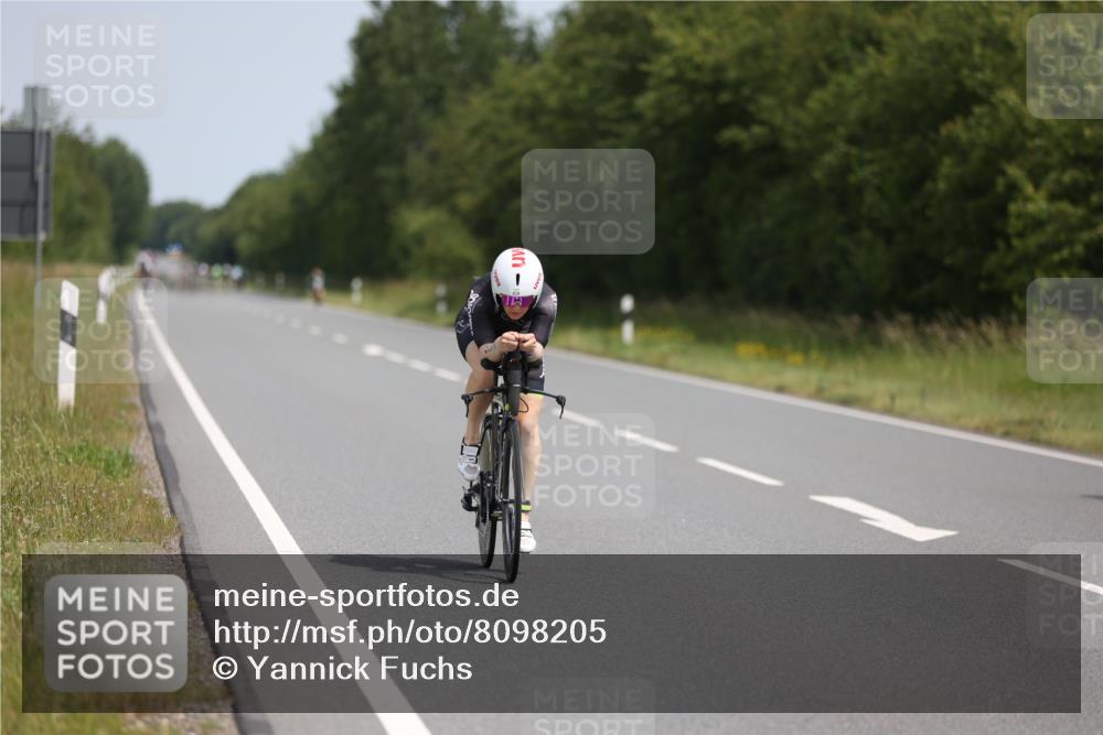 22.06.2025 - Viking Triathlon Yannick Fuchs http://msf.ph/oto/8098205 22.06.2025 12:00:50 Radfahren 6, 276, 438, 439 meine-sportfotos.de