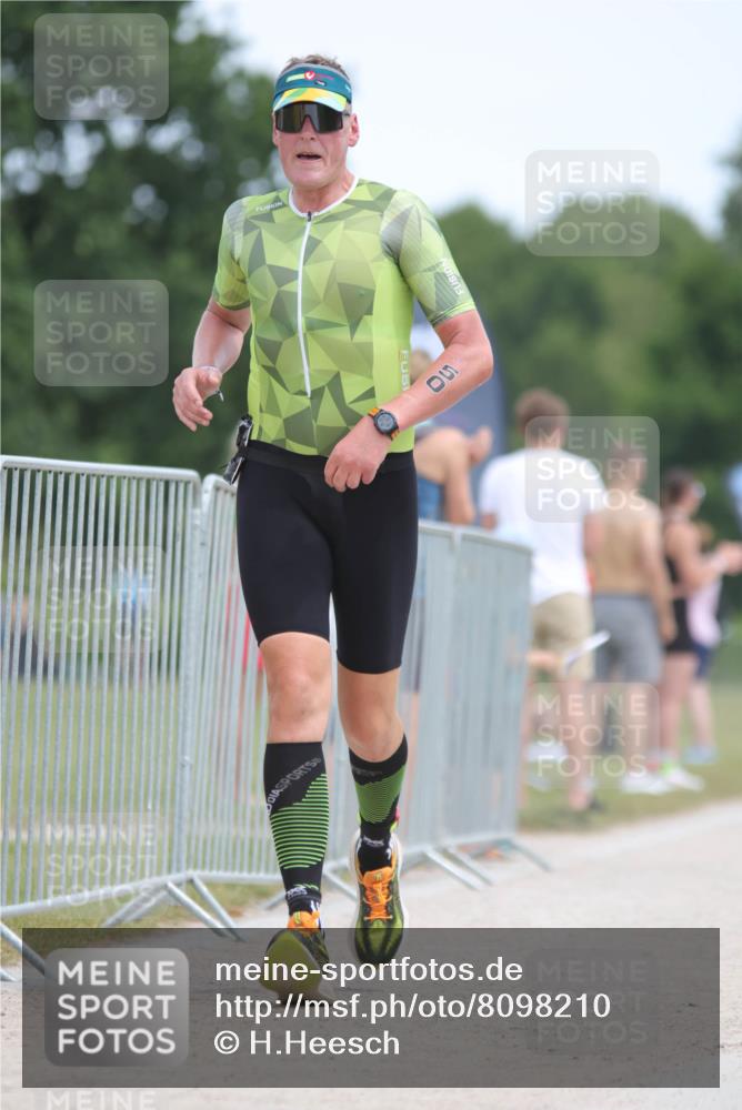 22.06.2025 - Viking Triathlon H.Heesch http://msf.ph/oto/8098210 22.06.2025 13:14:06 Laufen 50, 80, 171 meine-sportfotos.de