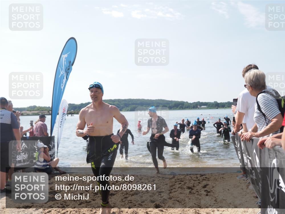 22.06.2025 - Viking Triathlon MichiJ http://msf.ph/oto/8098261 22.06.2025 10:43:15 Schwimmen 31, 109, 110, 115, 128, 167, 186, 328, 358, 483, 489 meine-sportfotos.de