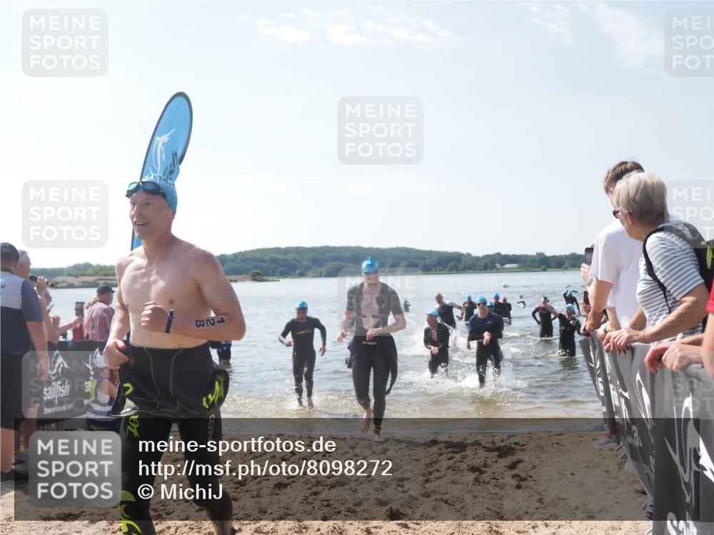 22.06.2025 - Viking Triathlon MichiJ http://msf.ph/oto/8098272 22.06.2025 10:43:15 Schwimmen 31, 109, 110, 115, 128, 167, 186, 328, 358, 483, 489 meine-sportfotos.de