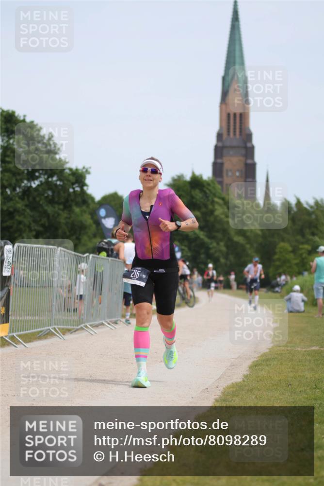 22.06.2025 - Viking Triathlon H.Heesch http://msf.ph/oto/8098289 22.06.2025 13:14:28 Laufen 215 meine-sportfotos.de