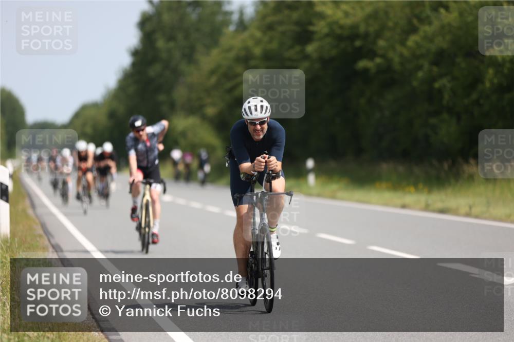 22.06.2025 - Viking Triathlon Yannick Fuchs http://msf.ph/oto/8098294 22.06.2025 11:22:58 Radfahren 20, 46, 81, 88, 161, 232, 265, 456, 532 meine-sportfotos.de