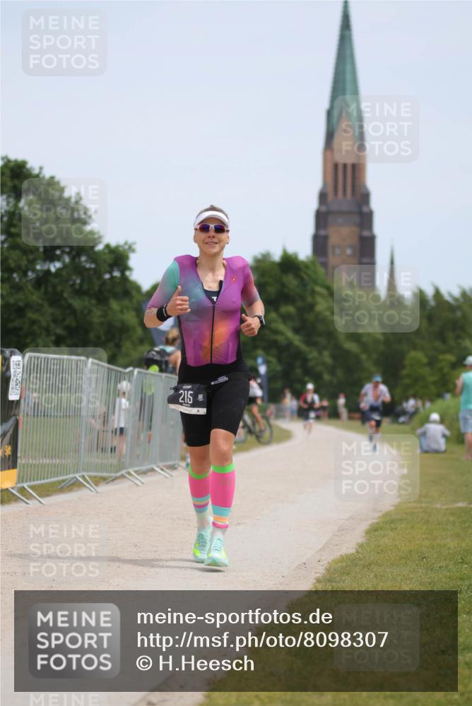 22.06.2025 - Viking Triathlon H.Heesch http://msf.ph/oto/8098307 22.06.2025 13:14:28 Laufen 215 meine-sportfotos.de