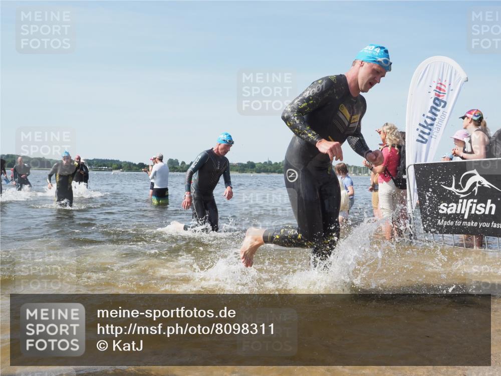 22.06.2025 - Viking Triathlon KatJ http://msf.ph/oto/8098311 22.06.2025 10:31:57 Schwimmen 63, 87, 99, 124, 125, 193, 224, 226, 271, 435, 449, 464, 488, 507, 555, 658 meine-sportfotos.de