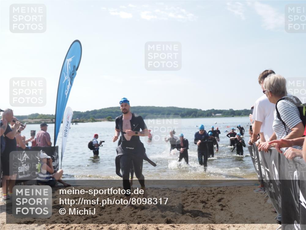 22.06.2025 - Viking Triathlon MichiJ http://msf.ph/oto/8098317 22.06.2025 10:43:16 Schwimmen 31, 109, 110, 115, 167, 257, 328, 358, 483, 489 meine-sportfotos.de