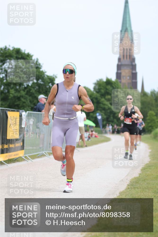 22.06.2025 - Viking Triathlon H.Heesch http://msf.ph/oto/8098358 22.06.2025 13:30:22 Laufen 58, 86, 530, 624 meine-sportfotos.de