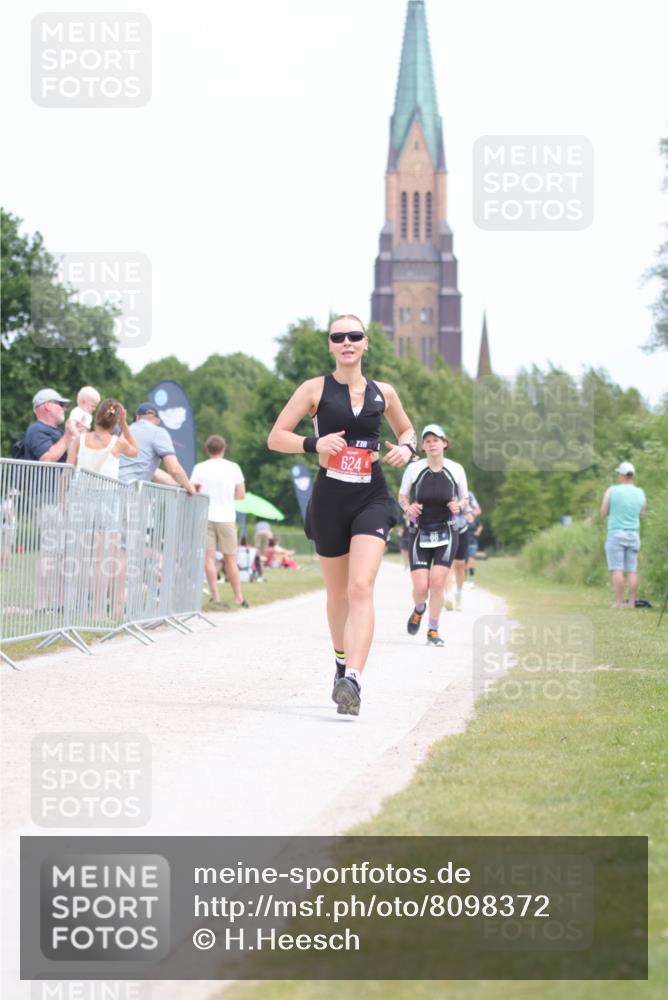 22.06.2025 - Viking Triathlon H.Heesch http://msf.ph/oto/8098372 22.06.2025 13:30:24 Laufen 58, 86, 530, 624 meine-sportfotos.de