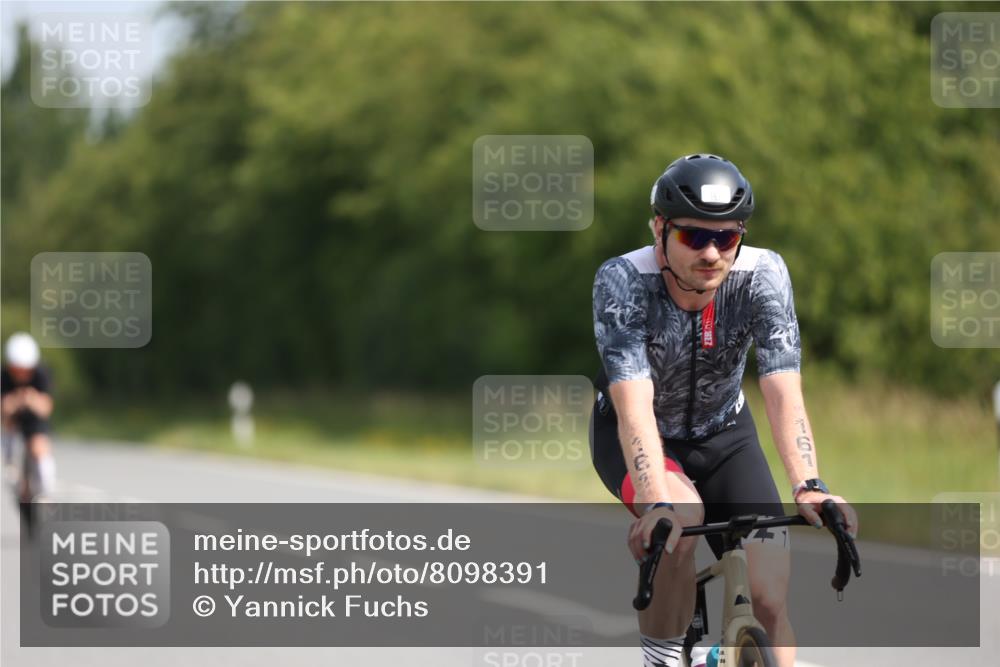 22.06.2025 - Viking Triathlon Yannick Fuchs http://msf.ph/oto/8098391 22.06.2025 11:23:00 Radfahren 20, 46, 81, 88, 161, 232, 265, 456, 532, 552 meine-sportfotos.de