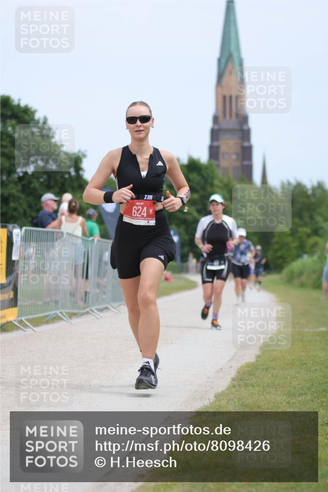 22.06.2025 - Viking Triathlon H.Heesch http://msf.ph/oto/8098426 22.06.2025 13:30:26 Laufen 58, 86, 624 meine-sportfotos.de