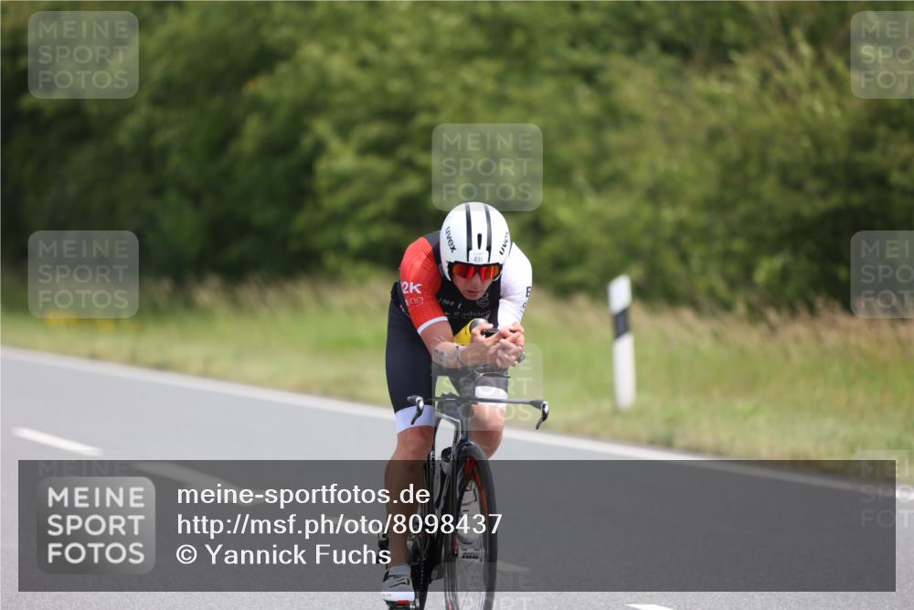 22.06.2025 - Viking Triathlon Yannick Fuchs http://msf.ph/oto/8098437 22.06.2025 12:01:21 Radfahren 63, 246, 406, 467, 491, 615 meine-sportfotos.de