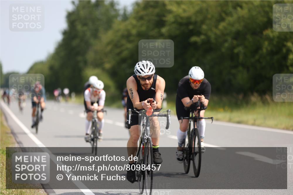 22.06.2025 - Viking Triathlon Yannick Fuchs http://msf.ph/oto/8098457 22.06.2025 11:23:02 Radfahren 20, 46, 81, 88, 161, 232, 265, 456, 532, 552 meine-sportfotos.de