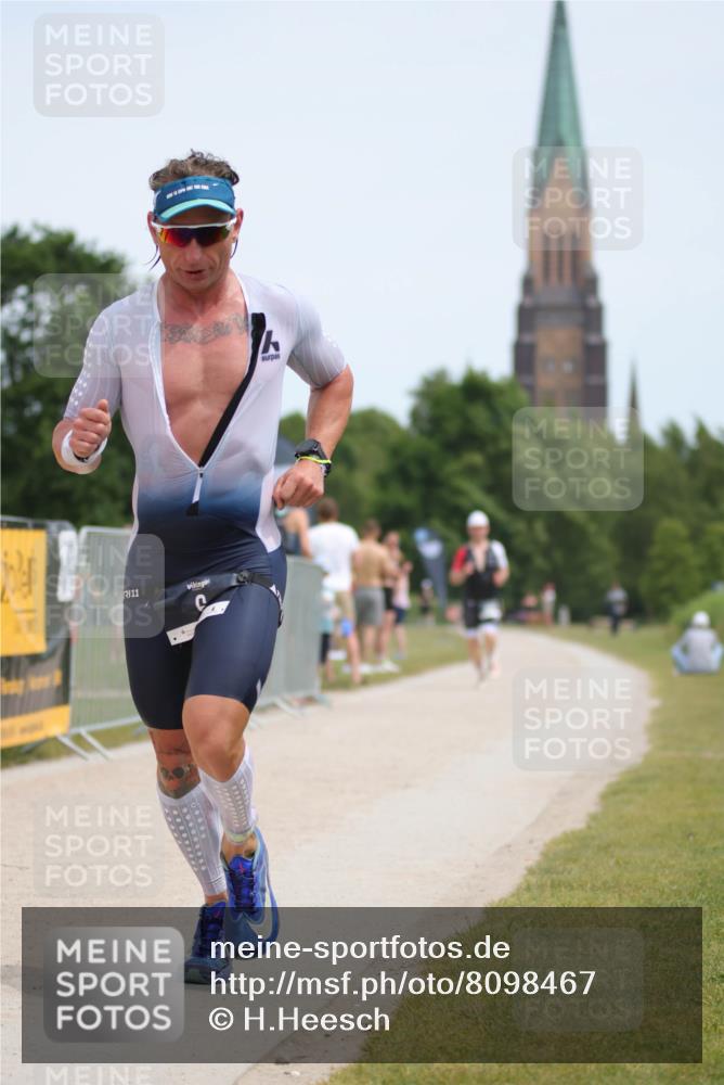 22.06.2025 - Viking Triathlon H.Heesch http://msf.ph/oto/8098467 22.06.2025 13:14:39 Laufen 6, 385 meine-sportfotos.de