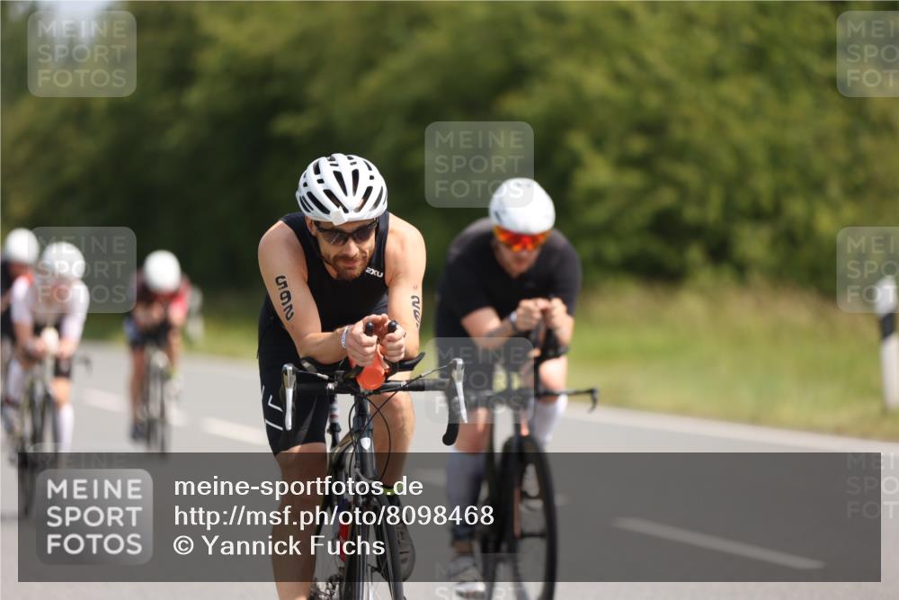 22.06.2025 - Viking Triathlon Yannick Fuchs http://msf.ph/oto/8098468 22.06.2025 11:23:03 Radfahren 20, 46, 81, 88, 161, 232, 265, 456, 532, 552 meine-sportfotos.de