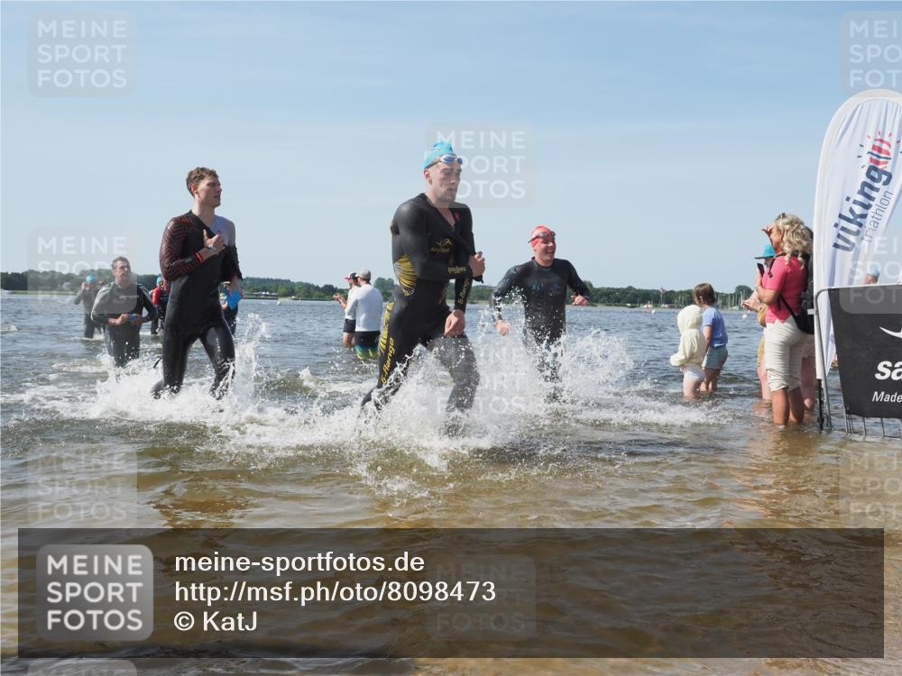 22.06.2025 - Viking Triathlon KatJ http://msf.ph/oto/8098473 22.06.2025 10:32:01 Schwimmen 63, 87, 193, 207, 226, 271, 435, 449, 464, 488, 507, 658 meine-sportfotos.de