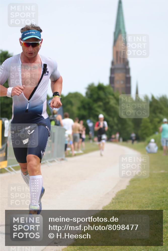 22.06.2025 - Viking Triathlon H.Heesch http://msf.ph/oto/8098477 22.06.2025 13:14:39 Laufen 6, 385 meine-sportfotos.de