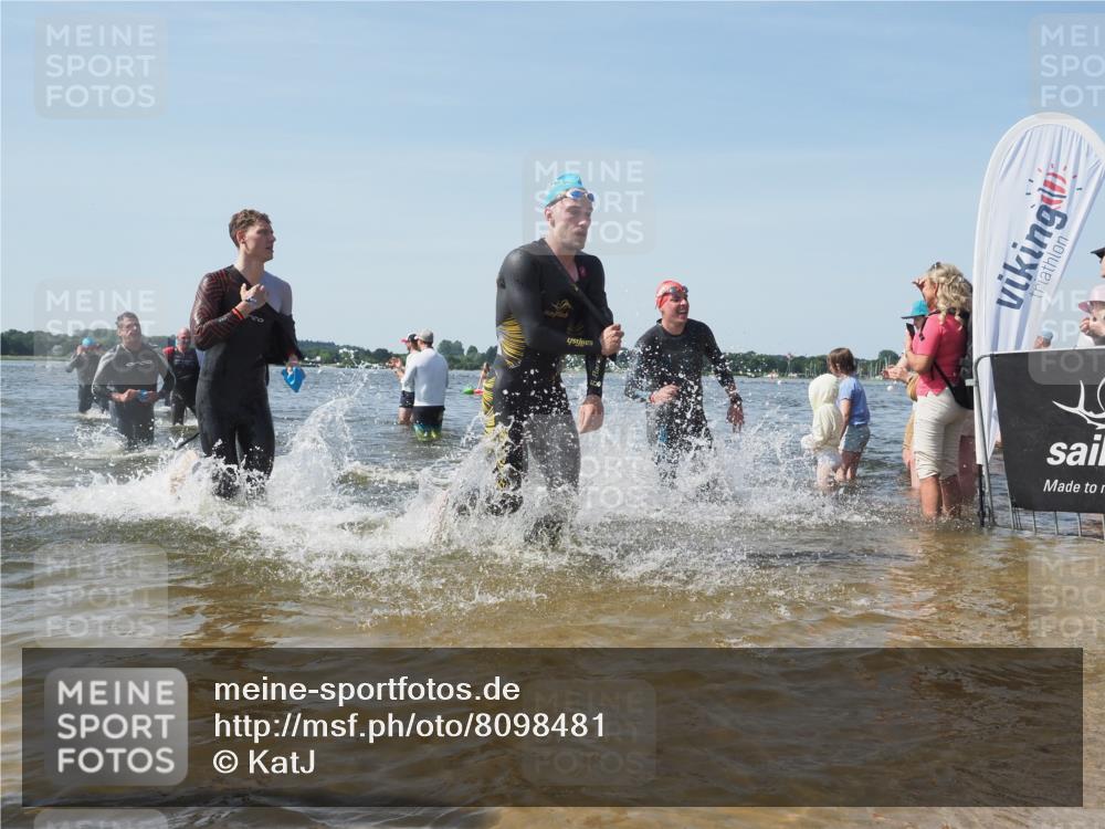 22.06.2025 - Viking Triathlon KatJ http://msf.ph/oto/8098481 22.06.2025 10:32:02 Schwimmen 63, 87, 193, 207, 226, 271, 435, 449, 464, 488, 507, 658 meine-sportfotos.de