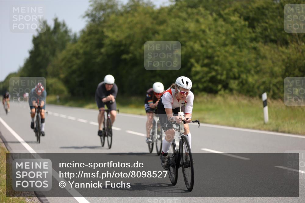 22.06.2025 - Viking Triathlon Yannick Fuchs http://msf.ph/oto/8098527 22.06.2025 11:23:04 Radfahren 20, 46, 81, 88, 161, 232, 265, 532, 552 meine-sportfotos.de