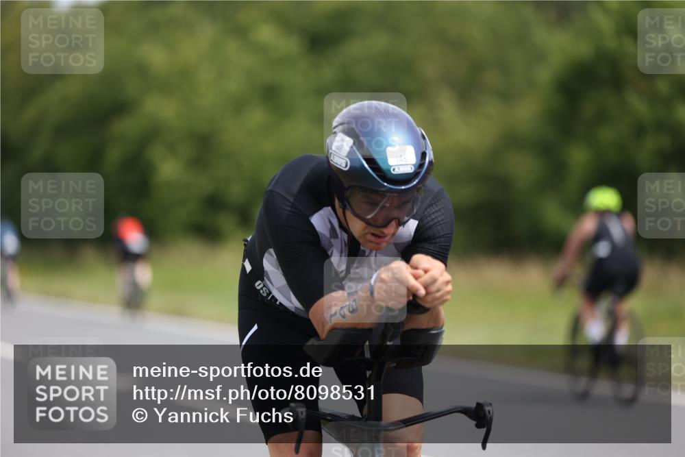 22.06.2025 - Viking Triathlon Yannick Fuchs http://msf.ph/oto/8098531 22.06.2025 12:01:41 Radfahren 16, 36, 146, 147, 448 meine-sportfotos.de