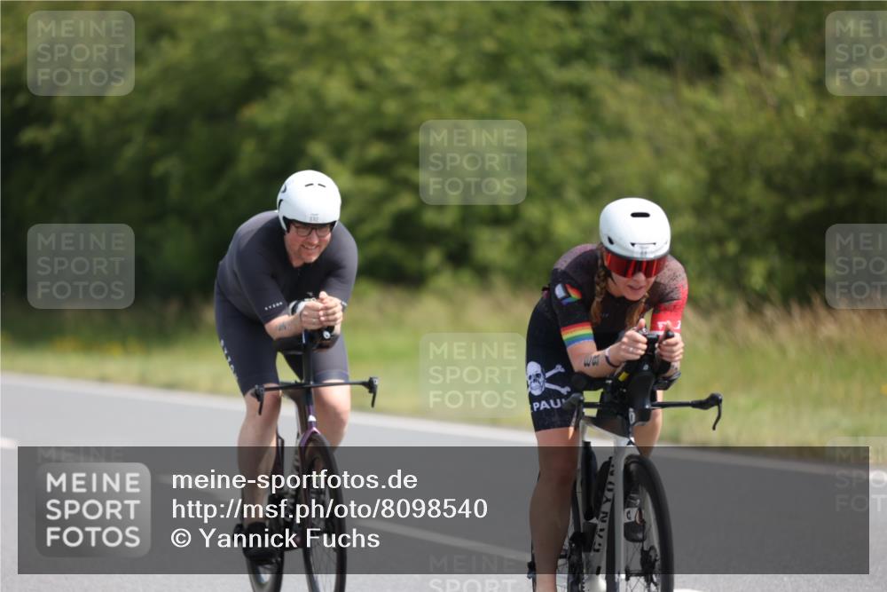 22.06.2025 - Viking Triathlon Yannick Fuchs http://msf.ph/oto/8098540 22.06.2025 11:23:05 Radfahren 20, 46, 81, 88, 232, 265, 431, 532, 552 meine-sportfotos.de