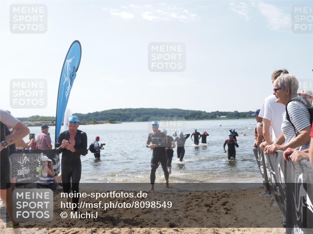 22.06.2025 - Viking Triathlon MichiJ http://msf.ph/oto/8098549 22.06.2025 10:43:21 Schwimmen 31, 109, 110, 115, 167, 257, 328, 483, 501, 620 meine-sportfotos.de