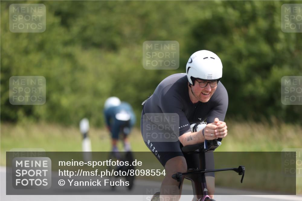 22.06.2025 - Viking Triathlon Yannick Fuchs http://msf.ph/oto/8098554 22.06.2025 11:23:05 Radfahren 20, 46, 81, 88, 232, 265, 431, 532, 552 meine-sportfotos.de