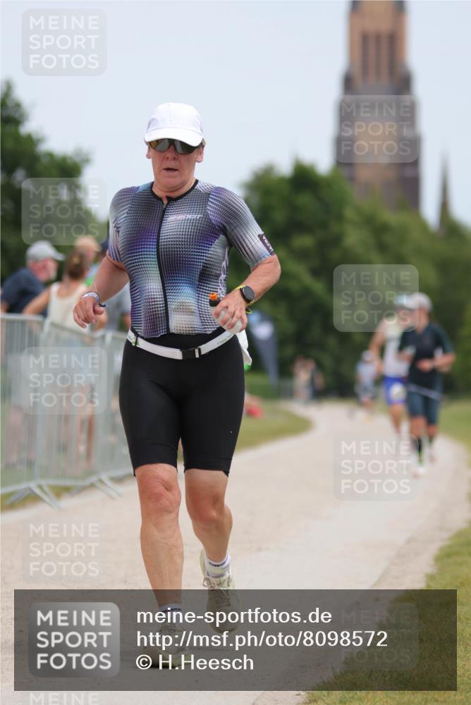 22.06.2025 - Viking Triathlon H.Heesch http://msf.ph/oto/8098572 22.06.2025 13:30:34 Laufen 86, 184, 454, 623 meine-sportfotos.de