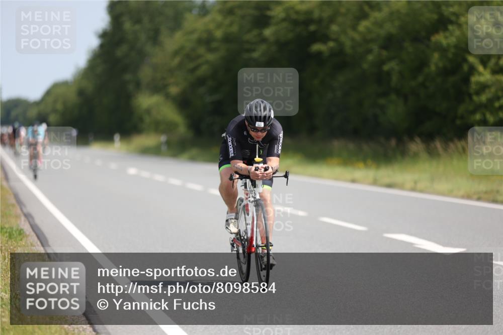 22.06.2025 - Viking Triathlon Yannick Fuchs http://msf.ph/oto/8098584 22.06.2025 11:23:09 Radfahren 20, 88, 431, 495, 532, 552 meine-sportfotos.de