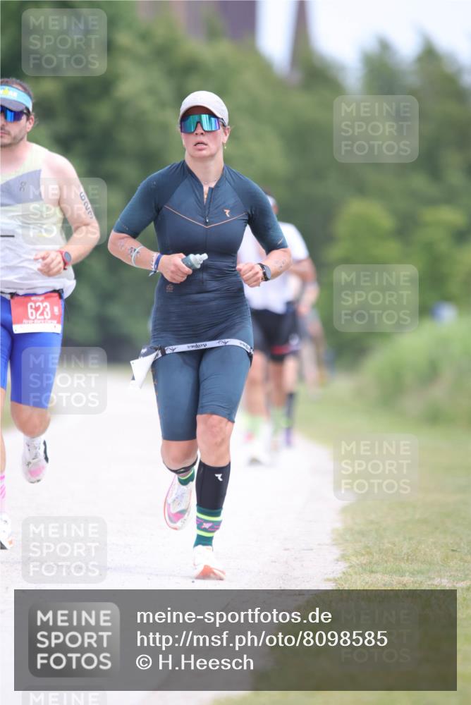 22.06.2025 - Viking Triathlon H.Heesch http://msf.ph/oto/8098585 22.06.2025 13:30:37 Laufen 184, 454, 623 meine-sportfotos.de