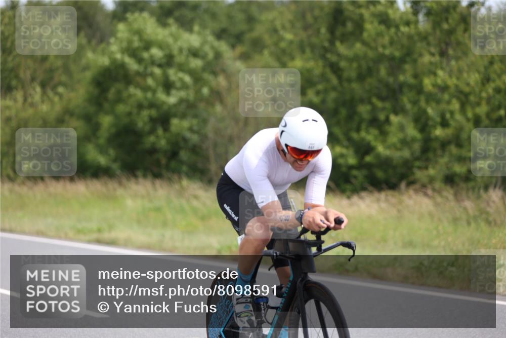 22.06.2025 - Viking Triathlon Yannick Fuchs http://msf.ph/oto/8098591 22.06.2025 12:01:49 Radfahren 147, 256, 448 meine-sportfotos.de